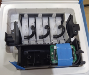 Genuine Print Head (CR SUB B ASSY) for EPSON SureLab D1000 D1050 D1070 - 1920111 / 1893908 .